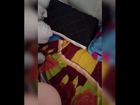 ❤️ Moja spolubývajúca zostáva doma sama, pretože jej manžel odchádza na dovolenku, a ja využijem príležitosť, aby som ju ošukal a naplnil jej zadok mliekom ❤ Super porno na sk.creditme.top ️❤